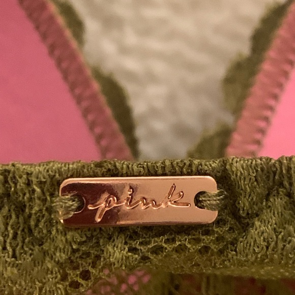 Pink from Victoria secret bras, never used, medium - Picture 2 of 6